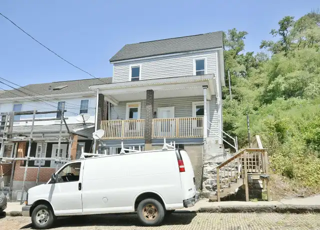 Property at 1103 Crosby St Unit 1, Braddock, PA, 15104, 2 beds, 1 bath, [object Object]