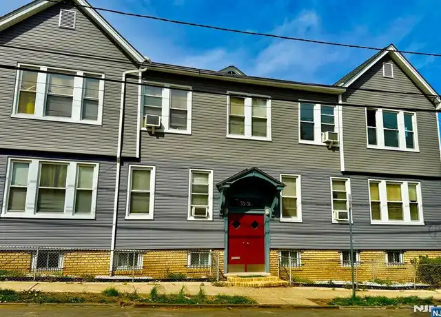 Property at 33/31 Lenox St Unit 2R, Newark, NJ, 07106, 2 beds, 1 bath, [object Object]