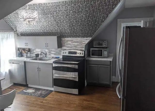 Property at 86 Lyndhurst St, Dorchester, MA, 02124, 1 bed, 1 bath, [object Object]