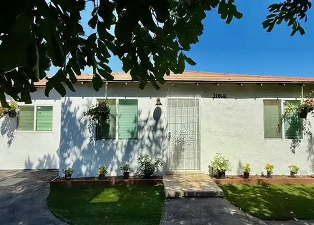 Property at 20841 Community St, Winnetka, CA, 91306, 2 beds, 1 bath, [object Object]