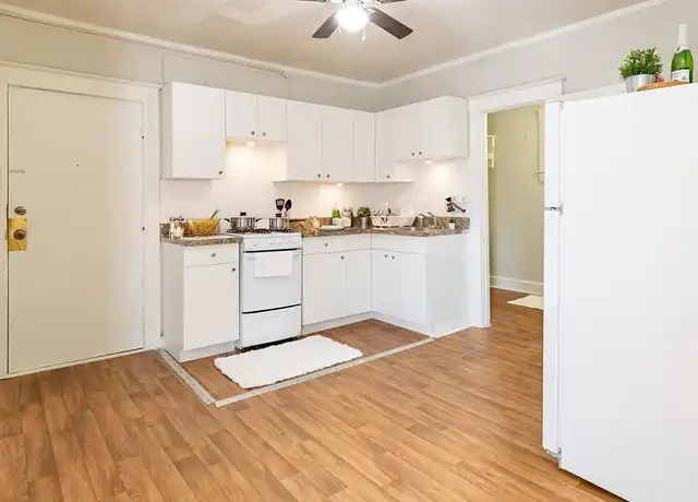 Property at St. Regis - 319 E Church St, Orlando, FL, 32801, 0-1 beds, 1 bath, [object Object]