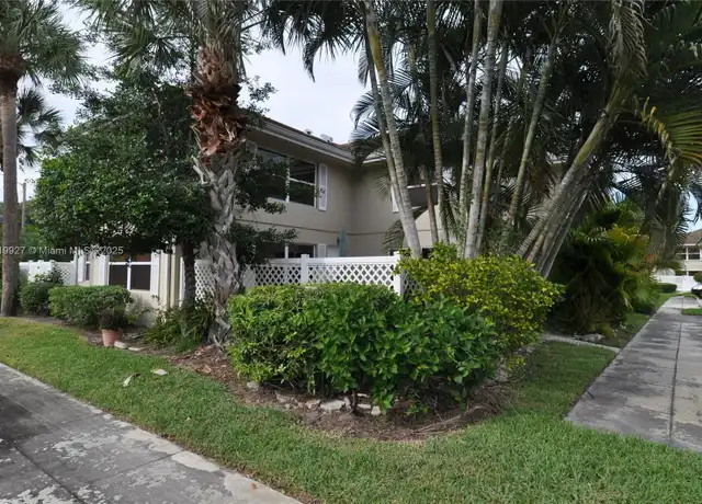 Property at 3317 SW Sunset Trace Cir Unit 3317, Palm City, FL, 34990, 2 beds, 2.5 baths, [object Object]