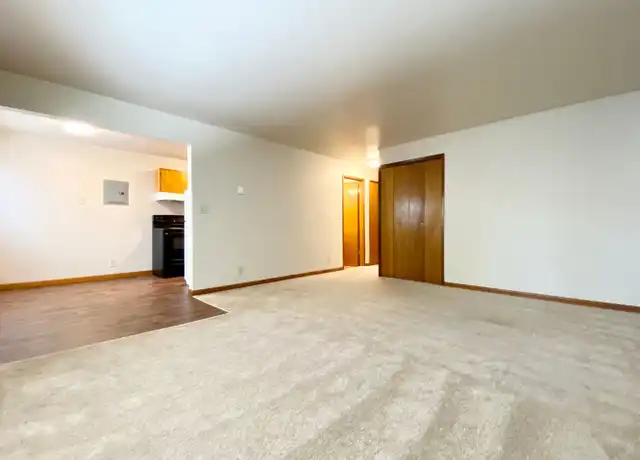 Property at 3200 NE 140th St Unit 02, Seattle, WA, 98125, 2 beds, 1 bath, [object Object]