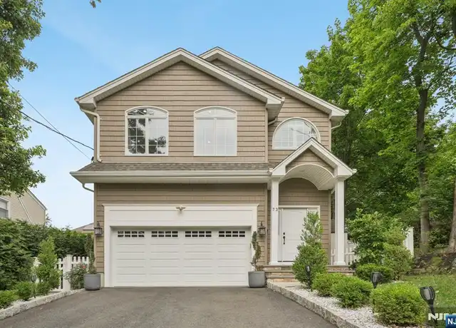 Property at 73 Park Ave, Cresskill, NJ, 07626, 4 beds, 3.5 baths, [object Object]