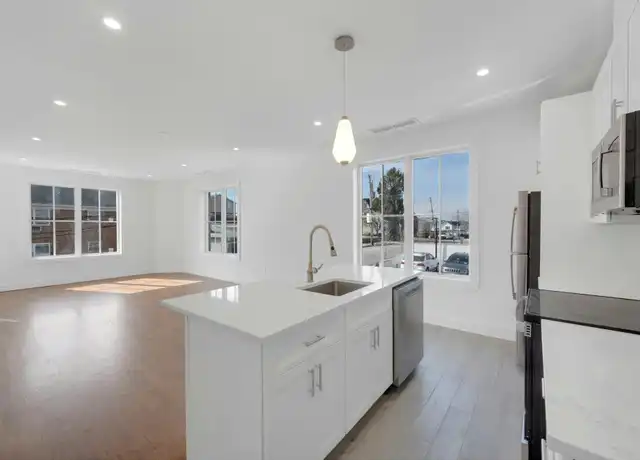 Property at 291 Main St Unit 1A, Eastchester, NY, 10709, 1 bed, 1 bath, [object Object]