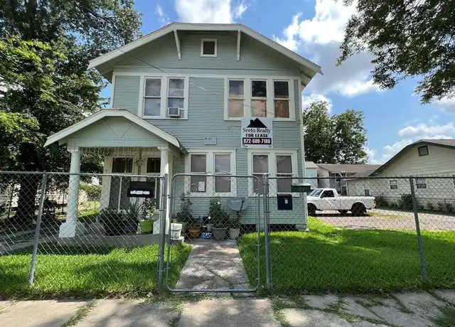 Property at 6823 Avenue U Unit 4, Houston, TX, 77011, 1 bed, 1 bath, [object Object]