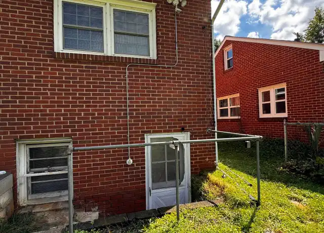 Property at 1506 Broad Ave Unit B, Charlottesville, VA, 22903, 1 bed, 1 bath, [object Object]