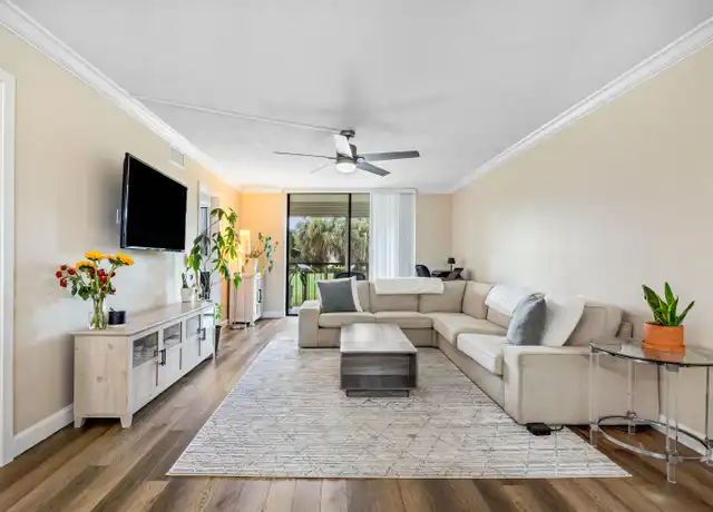 Property at 2420 Deer Creek Country Club Blvd Unit 206D, Deerfield Beach, FL, 33442, 1 bed, 1.5 baths, [object Object]