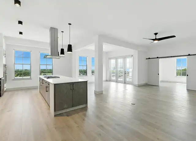 Property at Legacy Patriots Point - 180 Patriots Point Rd, Mt Pleasant, SC, 29464, 1-2 bed, 1-2.5 bath, [object Object]