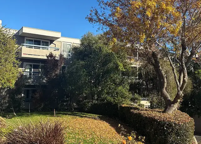 Photo of 3135 Campus Dr, San Mateo, CA 94403