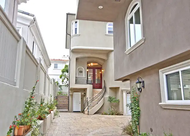 Property at 2503 Voorhees Ave Unit B, Redondo Beach, CA, 90278, 4 beds, 4 baths, [object Object]