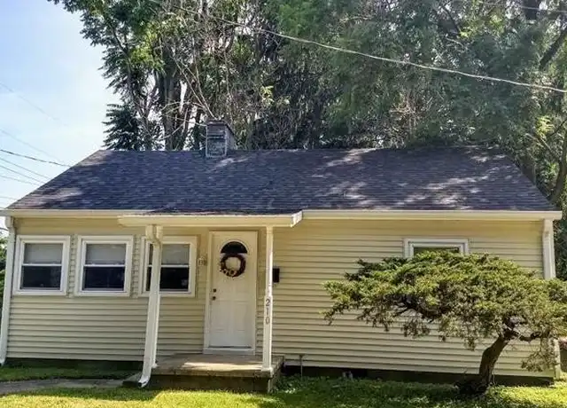 Property at 210 E 11th St, Bloomington, IN, 47408, 3 beds, 1 bath, [object Object]