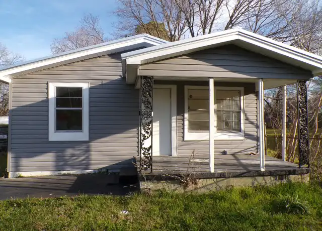 Property at 3716 44th Ave N, Birmingham, AL, 35207, 4 beds, 1 bath, [object Object]