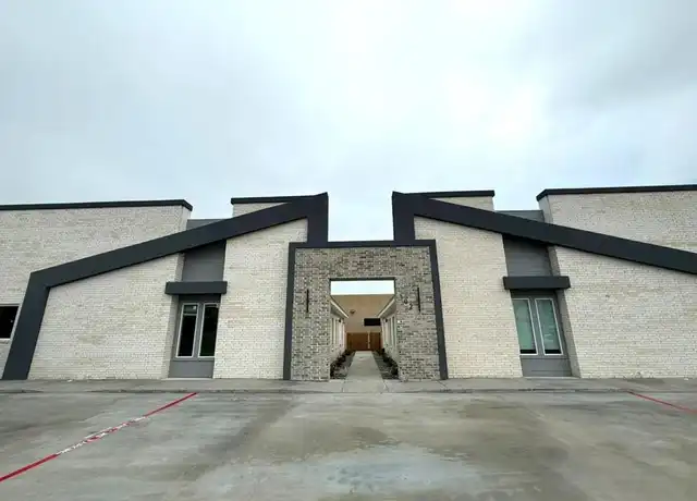 Property at 100 San Jose Dr Unit 2, Mission, TX, 78572, 2 beds, 2 baths, [object Object]