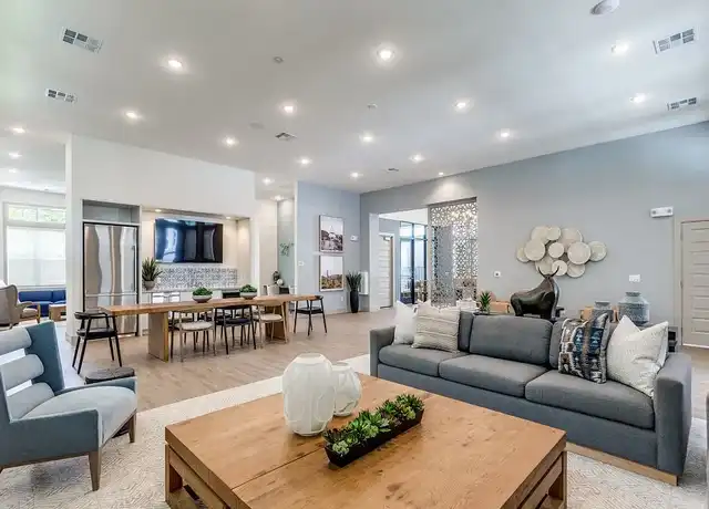Property at Carson Crossing - 3335 Caseybridge Ct, Austin, TX, 78741, 1-3 bed, 1-2 bath, [object Object]