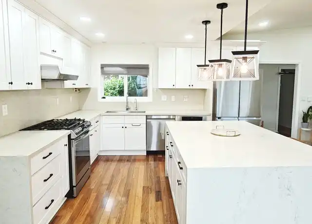 Property at 4719 Dunman Ave, Woodland Hills, CA, 91364, 5 beds, 2.5 baths, [object Object]
