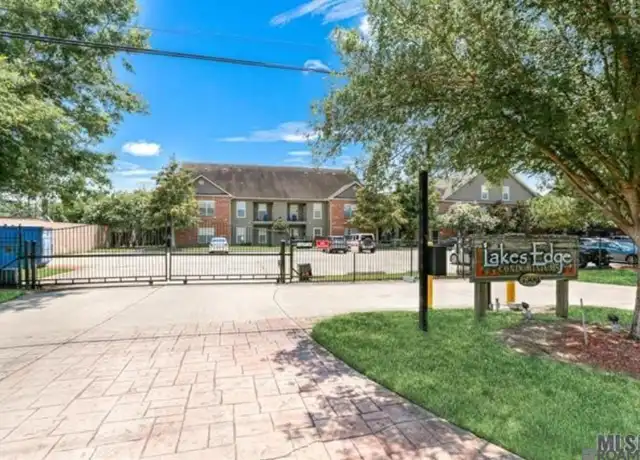 Property at 7300 Burbank Dr #11, Baton Rouge, LA, 70820, 3 beds, 2 baths, [object Object]