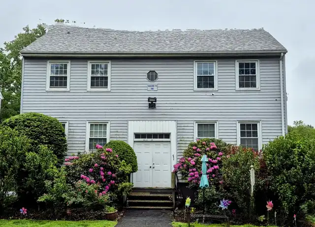 Property at 14 Scuppo Rd Unit B5, Danbury, CT, 06811, 2 beds, 1 bath, [object Object]