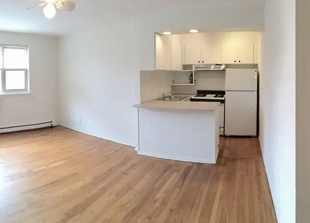 Property at 5747 N Winthrop Ave Unit 315, Chicago, IL, 60660, 0 beds, 1 bath, [object Object]