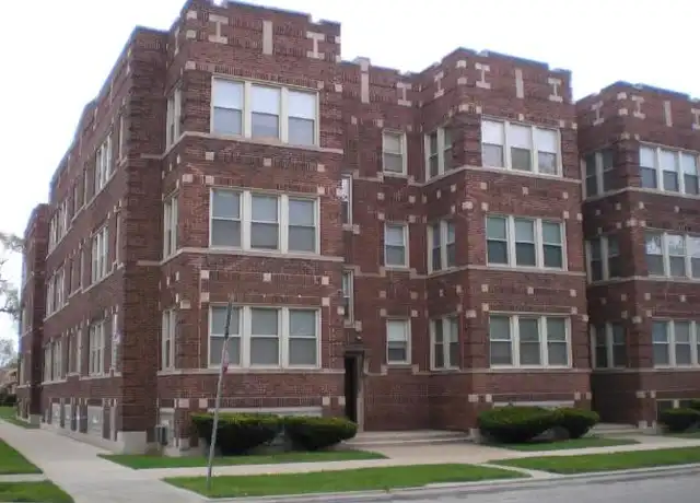 Property at 38 E 109th St, Chicago, IL, 60628, 1 bed, 1 bath, [object Object]