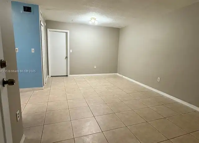 Property at 1525 NW 19th Ter #25, Miami, FL, 33125, 1 bed, 1 bath, [object Object]