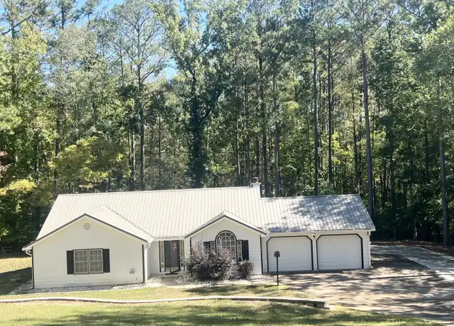 Property at 429 Waterview Dr, Lagrange, GA, 30240, 4 beds, 3 baths, [object Object]