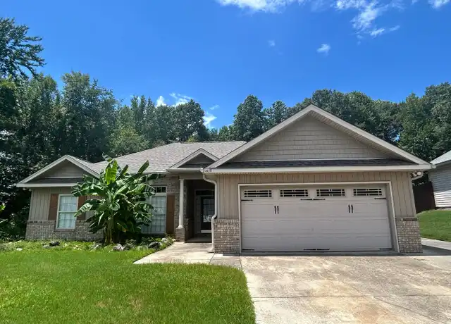 Property at 4031 Somerset Ct, Auburn, AL, 36832, 3 beds, 2 baths, [object Object]