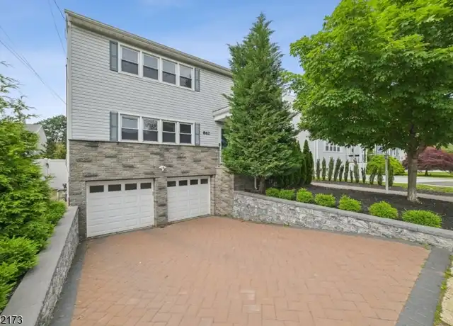 Property at 862 Dewey St, Union, NJ, 07083, 2 beds, 1 bath, [object Object]