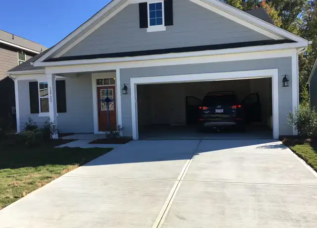 Property at 12722 Heath Grove Dr, Huntersville, NC, 28078, 3 beds, 2 baths, [object Object]