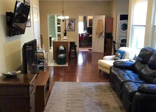Property at 723 Sansom St Unit 3F, Philadelphia, PA, 19106, 3 beds, 3 baths, [object Object]