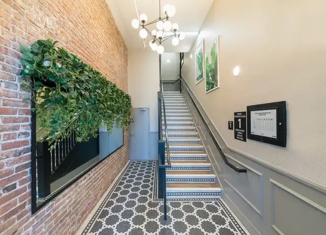 Property at Studio House - 830 S Olive St, Los Angeles, CA, 90014, 0 beds, 1 bath, [object Object]