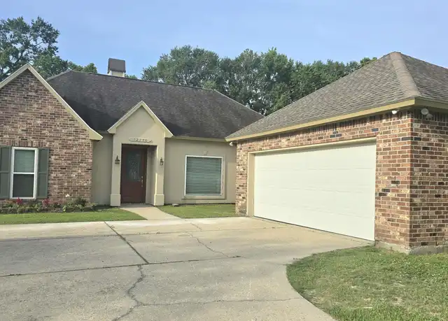 Property at 12756 Stutgart Ave, Baton Rouge, LA, 70816, 5 beds, 2 baths, [object Object]