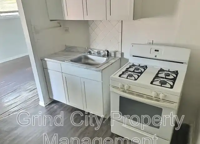 Property at 2086 Hubert Ave Unit 2, Memphis, TN, 38108, 2 beds, 1 bath, [object Object]