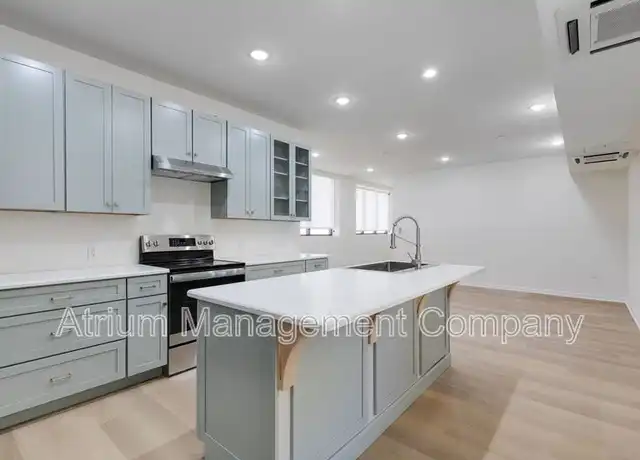 Property at 1 W Cary St Unit 1, Richmond, VA, 23220, 1 bed, 1 bath, [object Object]