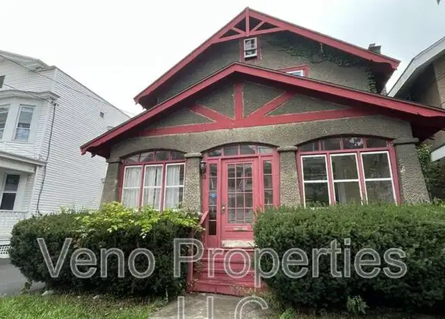 Property at 19 Kent St, Albany, NY, 12206, 4 beds, 1.5 baths, [object Object]