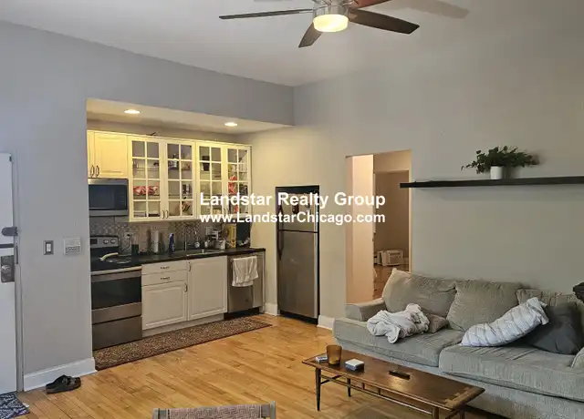 Property at 648 W Oakdale Ave Unit 1F, Chicago, IL, 60657, 2 beds, 1 bath, [object Object]