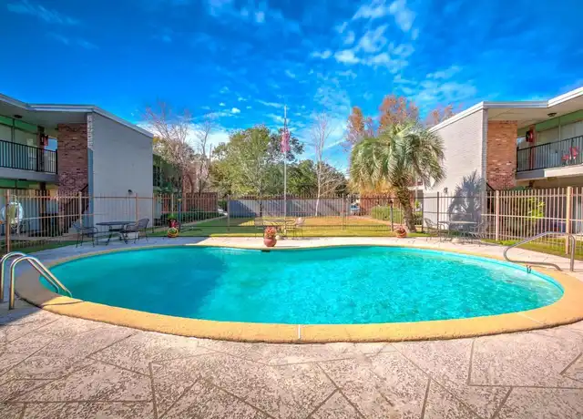 Property at Country Club Apartments - 1404 Belair St, Pascagoula, MS, 39567, 1-2 bed, 1 bath, [object Object]
