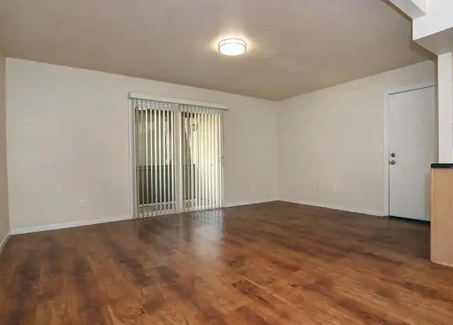 Property at 740 W Elm St #105, Phoenix, AZ, 85013, 2 beds, 2 baths, [object Object]