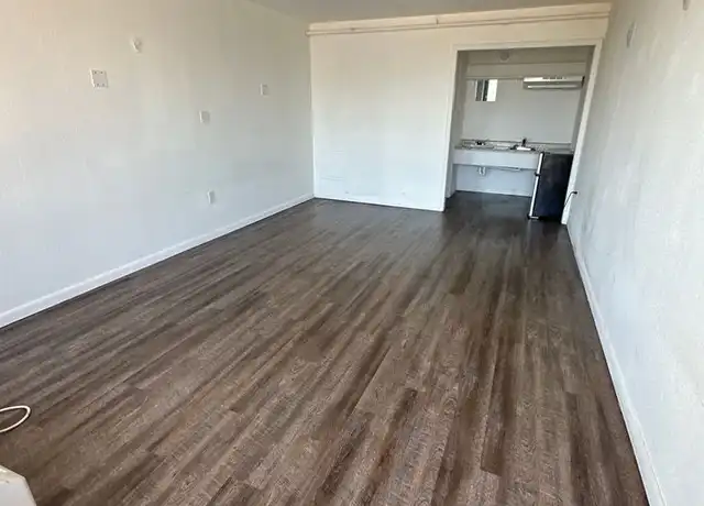 Property at 1250 11th Ave Unit B-3, Haleyville, AL, 35565, 0 beds, 1 bath, [object Object]