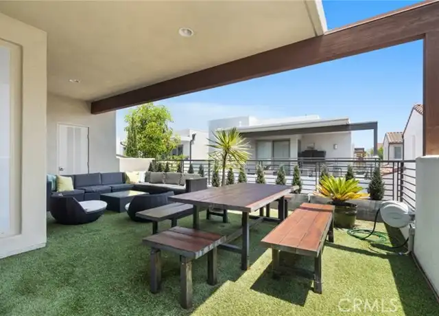 Property at 5544 Palm Dr, Hawthorne, CA, 90250, 3 beds, 2.5 baths, [object Object]