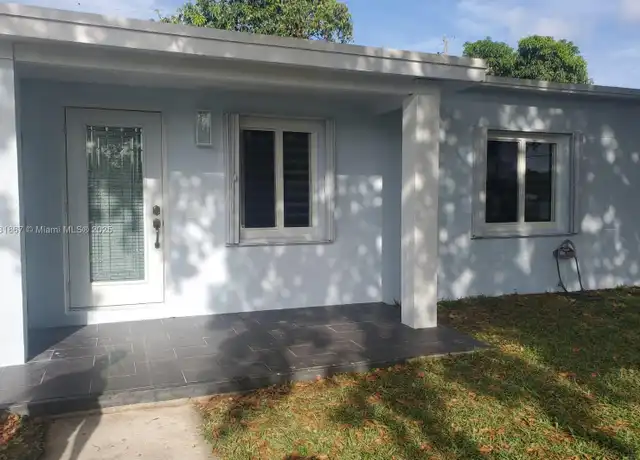 Property at 14781 Pierce St, Miami, FL, 33176, 3 beds, 1 bath, [object Object]