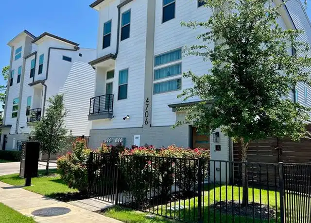 Property at 4706 Virginia Ave Unit A, Dallas, TX, 75204, 2 beds, 2.5 baths, [object Object]