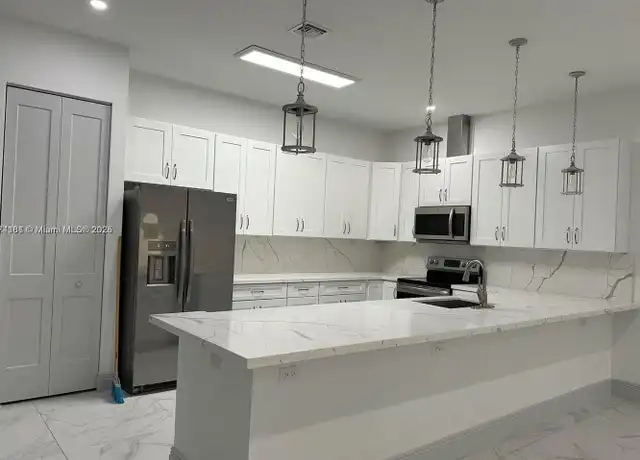 Property at 218 SW 1st Ave, Dania, FL, 33004, 3 beds, 2 baths, [object Object]
