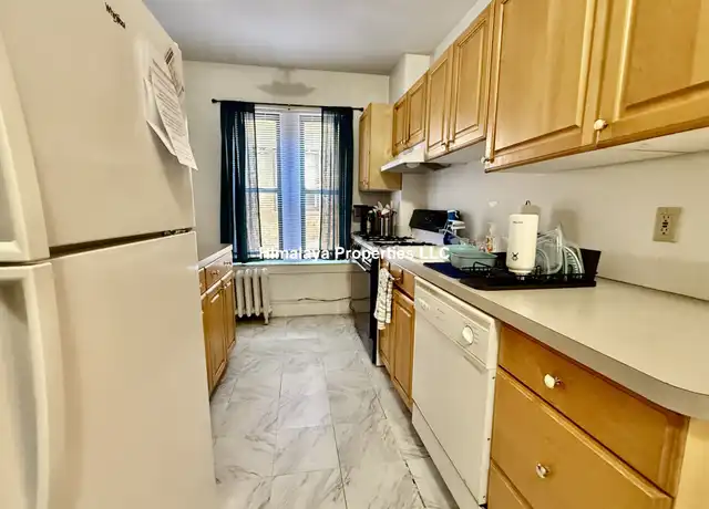 Property at 452 Park Dr #14, Boston, MA, 02215, 3 beds, 1 bath, [object Object]