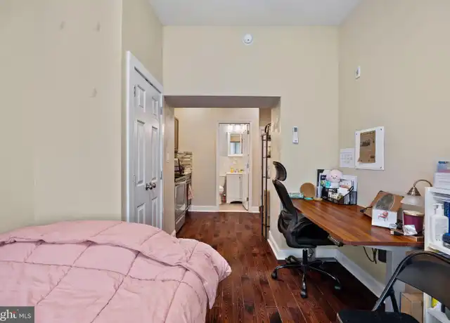 Property at 4633 Walnut St Unit B, Philadelphia, PA, 19139, 0 beds, 1 bath, [object Object]