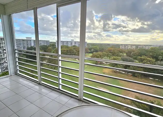 Property at 575 Oaks Ln #1010, Pompano Beach, FL, 33069, 3 beds, 2 baths, [object Object]