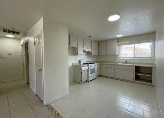 Property at 8724 California City Blvd Unit 2, California City, CA, 93505, 2 beds, 2 baths, [object Object]