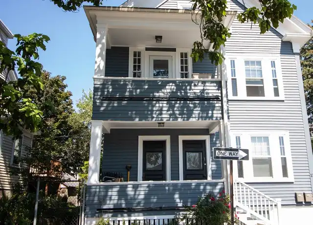 Property at 15 School St Unit 1, Gloucester, MA, 01930, 1 bed, 1 bath, [object Object]
