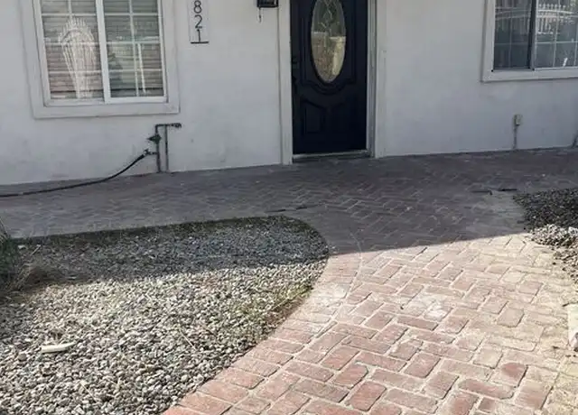 Property at 10821 Arleta Ave, Mission Hills, CA, 91345, 3 beds, 1 bath, [object Object]