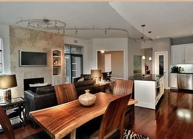 Property at 3 Waterway Square Pl Unit 10551, The Woodlands, TX, 77380, 1 bed, 1 bath, [object Object]